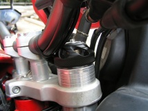 Front fork preload adjusters (Showa forks)