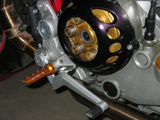 Open clutch and Gold peg