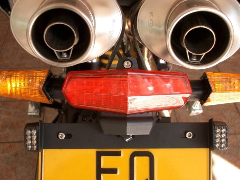 Clear Alternatives Led Tail light & Hyper Brake lights