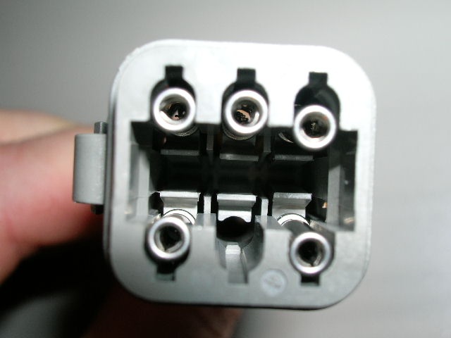 Tail light connector 3