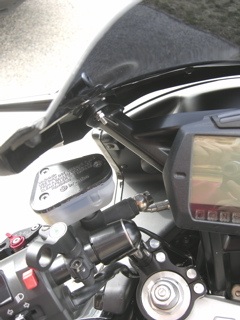 Rizoma mirrors on fairing