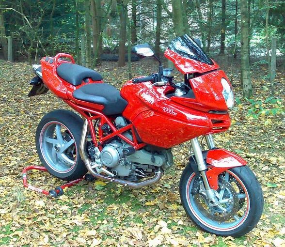 2003 1000DS