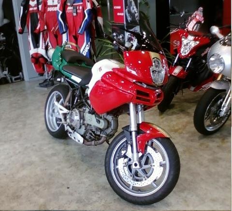 MTS tricolore03
