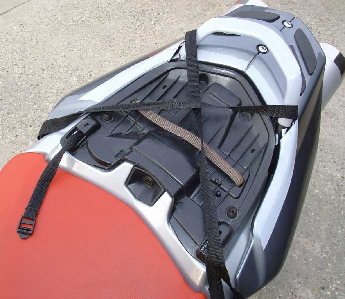 Duosit luggage platform.