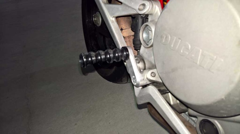 Footpeg right