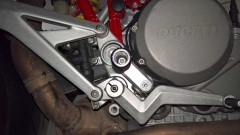 Footpeg right frontal