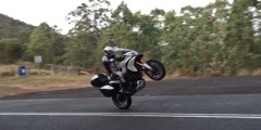 Lofting front wheel