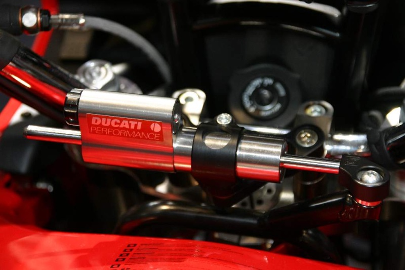 DP Steering dampner