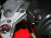 Clutch lever - LH switch clearance 01