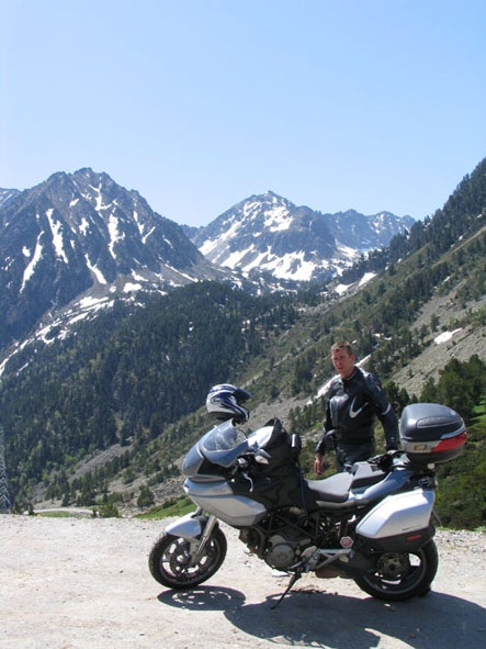 Pyrenees2.jpg