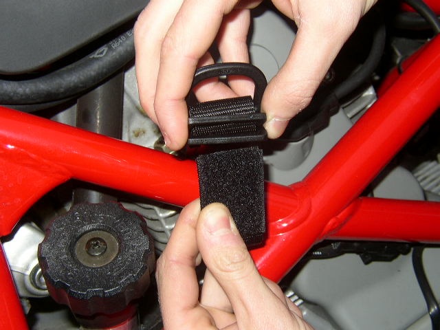 FAMSA tankbag install