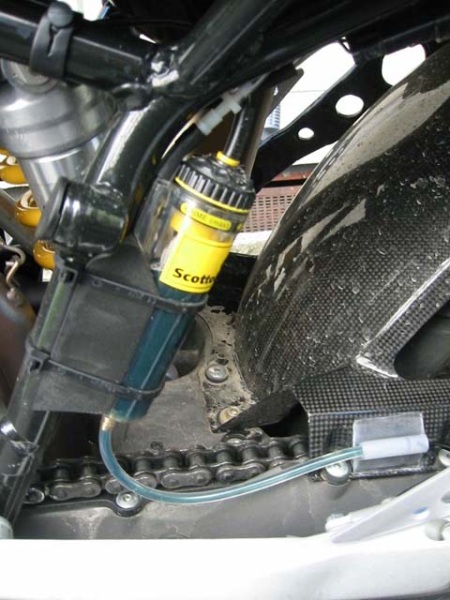 ScotOiler main unit ... another fitment