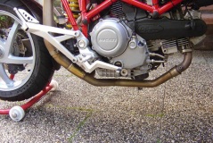 exhaust right